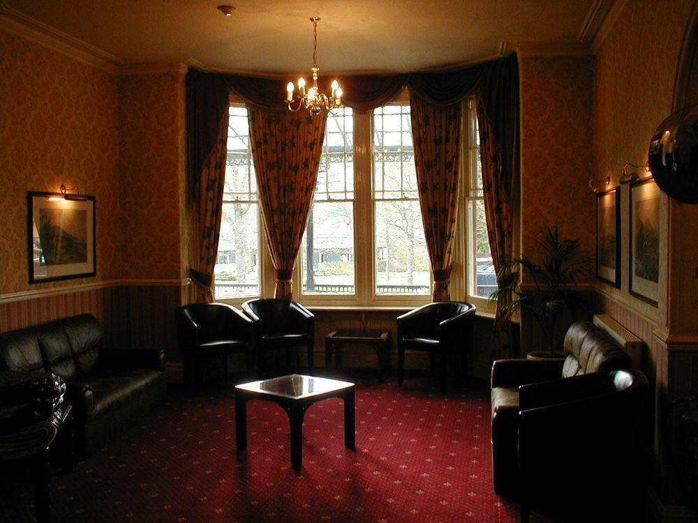 Glen Usk Hotel ลานดินดรอดเวลส์ ภายนอก รูปภาพ
